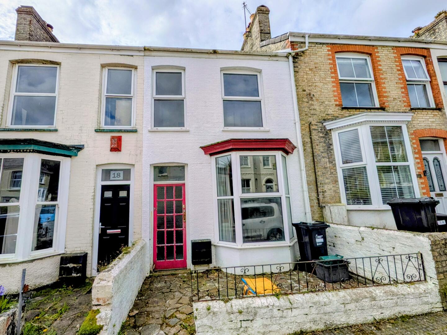 3 bed property in Broad Street, Truro